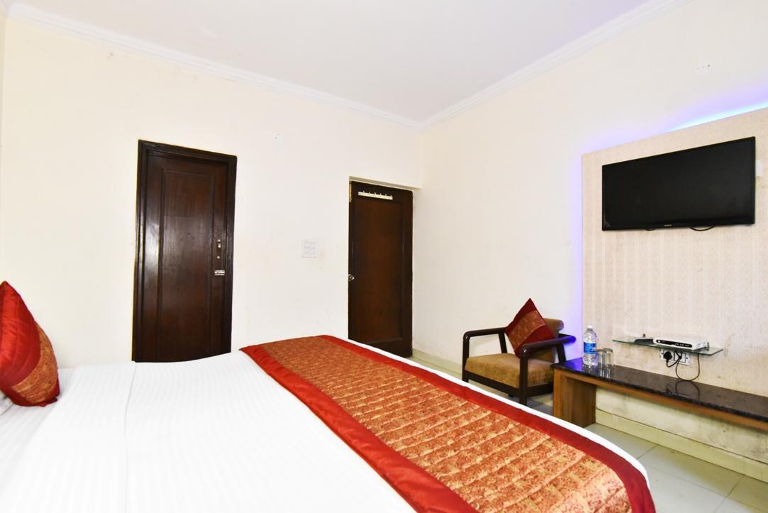 Hotel B-Comfort Amritsar Exterior foto