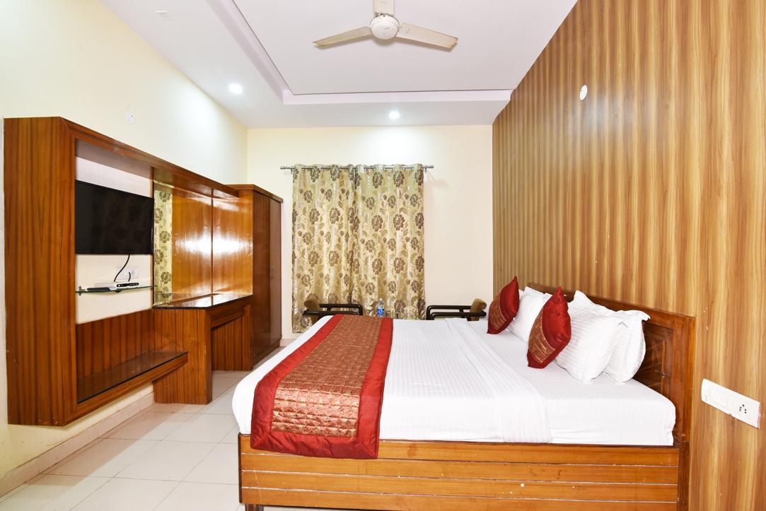 Hotel B-Comfort Amritsar Exterior foto